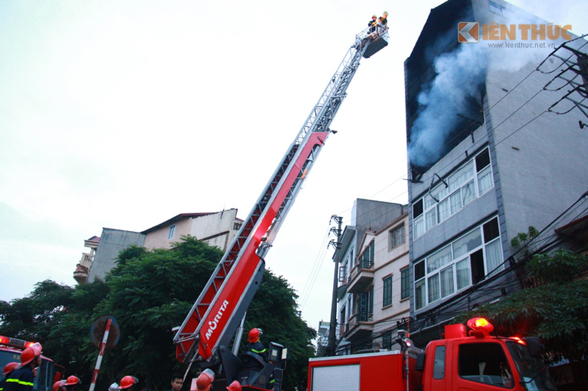 Ha Noi: Chay lon nha cao tang o Bac Tu Liem-Hinh-2